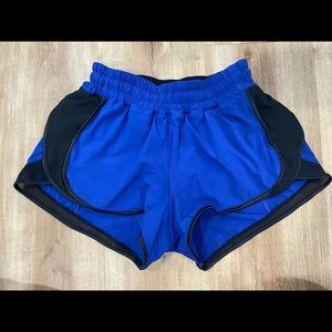 Lululemon Shorts Hotty Hot `2’